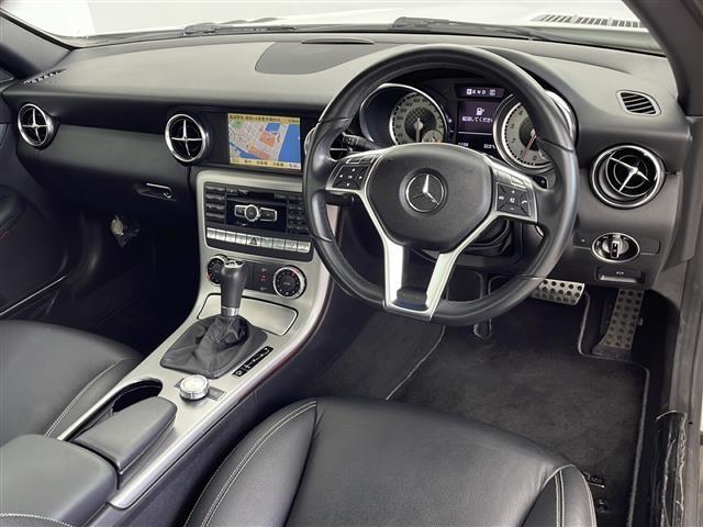 ＳＬＫ ＳＬＫ３５０ブルーエフィシェンシー　純正ナビ／ｈａｒｍａｎ／ｋａｒｄｏｎプレミアムサウンド／クルーズコントロール／パワーシート／レザーシート／シートヒーター／エアスカーフ／純正ドライブレコーダー／オープンカー／取説（2枚目）