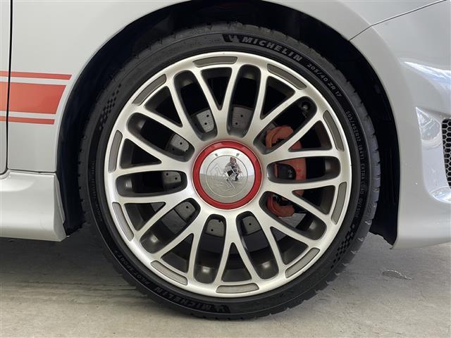アバルト５９５ ツーリズモ（31枚目）