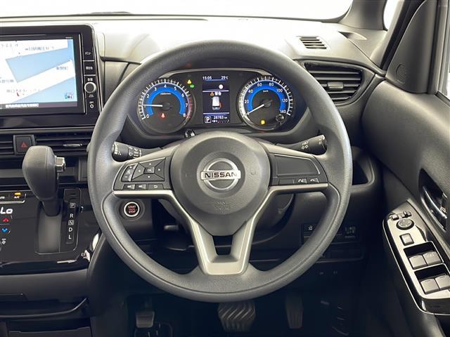 ルークス ハイウェイスター　Ｘ　純正ＳＤナビ　Ｂｌｕｅｔｏｏｔｈ　フルセグＴＶ　両側パワースライドドア　エマージェンシーブレーキ　アラウンドビューモニター　バックカメラ　前後ドライブレコーダー　前後コーナーセンサー　スペアキー（5枚目）