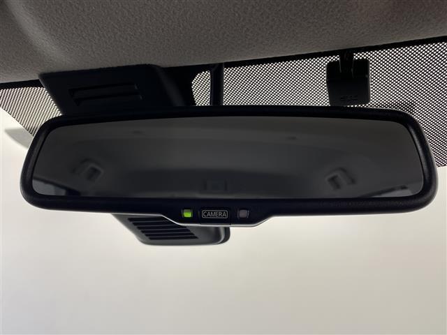 デイズ ハイウェイスター　Ｘ　純正ＳＤナビ　フルセグテレビ　アラウンドビューモニター　オートマチックハイビーム　オートライト　ＥＴＣ　コーナーセンサー　ＡＡＣ　ドアバイザー　アイドリングストップ　スマートキー　　ベンチシート（11枚目）