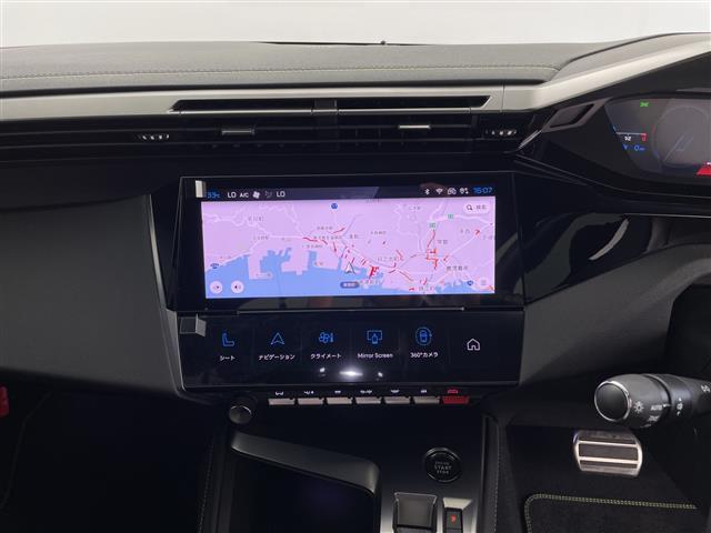 ４０８ ＧＴハイブリッド　純正ナビ（ラジオ／ＢＴ）／ワイヤレス充電／全方位カメラ／電動ランバーサポートオートライト／インテリジェントハイビーム／パワーシート／ハーフレザーシート／シートヒーター（4枚目）