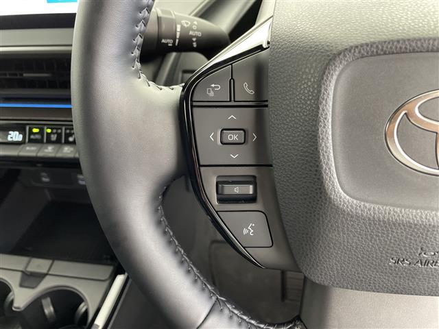 プリウス Ｚ　プラグインハイブリッド　純正１２．３インチディスプレイオーディオ　コネクテッドナビ　フルセグ　Ｂｌｕｅｔｏｏｔｈ　パノラミックビューモニター　デジタルインナーミラー　ＥＴＣ２．０　ドライブレコーダ（6枚目）