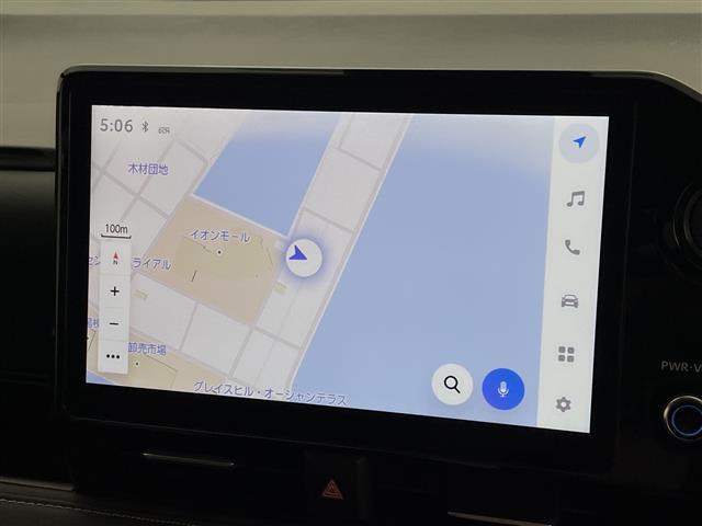 ノア ハイブリッドＳ－Ｚ　ワンオーナー　トヨタセーフティセンス　純正１０．５インチディスプレイオーディオ　バックカメラ　ビルドインＥＴＣ　ユニバーサルステップ　オートホールド　オートマチックハイビーム　電子パーキング（3枚目）