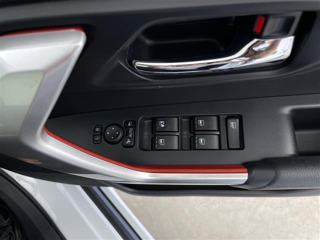 ライズ Ｚ　社外ナビ　Ｂｌｕｅｔｏｏｔｈ　フルセグＴＶ　レーダークルーズコントロール　モデリスタエアロ　コーナーセンサー　電動パーキングブレーキ　オートホールド　シートヒーター（10枚目）
