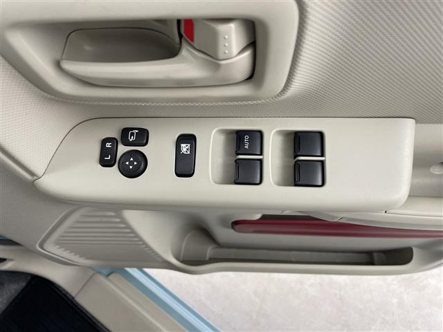 スペーシア ハイブリッドＸ　純正ナビ　Ｂｌｕｅｔｏｏｔｈ　フルセグＴＶ　両側パワースライドドア　セーフティパック　コーナーセンサー　レーンキープアシスト　衝突軽減ブレーキ　ＥＴＣ　シートヒーター　アイドリングストップ　スペアキー（9枚目）