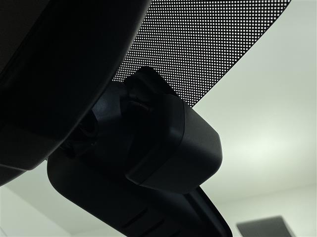 デイズ ハイウェイスター　Ｘ　社外ＳＤナビ　フルセグ　Ｂｌｕｅｔｏｏｔｈ　アラウンドビューモニター　オートマチックハイビーム　エマージェンシーブレーキ　アイドリングストップ　ステアリングスイッチ　純正フロアマット　電動格納ミラー（4枚目）