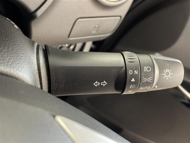 デイズ ハイウェイスター　Ｘ　社外ＳＤナビ　フルセグ　Ｂｌｕｅｔｏｏｔｈ　アラウンドビューモニター　オートマチックハイビーム　エマージェンシーブレーキ　アイドリングストップ　ステアリングスイッチ　純正フロアマット　電動格納ミラー（8枚目）