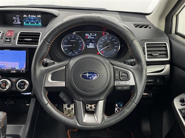 XV 2.0i-L アイサイト ワンオーナー 社外ナビフルセグテレビ アイサイト バックカメラ ブラインドスポットモニター パドルシフト ステアリングリモコン LEDヘッドライト フォグライト ドアバイザー スマートキー(5枚目)