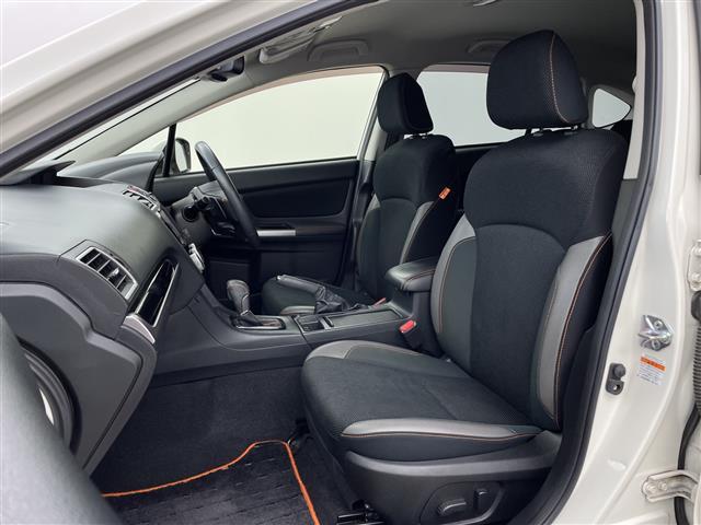 XV 2.0i-L アイサイト ワンオーナー 社外ナビフルセグテレビ アイサイト バックカメラ ブラインドスポットモニター パドルシフト ステアリングリモコン LEDヘッドライト フォグライト ドアバイザー スマートキー(15枚目)