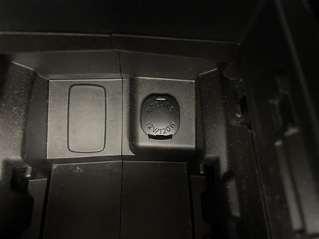 XV 2.0i-L アイサイト ワンオーナー 社外ナビフルセグテレビ アイサイト バックカメラ ブラインドスポットモニター パドルシフト ステアリングリモコン LEDヘッドライト フォグライト ドアバイザー スマートキー(16枚目)