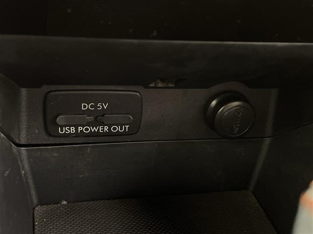 XV 2.0i-L アイサイト ワンオーナー 社外ナビフルセグテレビ アイサイト バックカメラ ブラインドスポットモニター パドルシフト ステアリングリモコン LEDヘッドライト フォグライト ドアバイザー スマートキー(19枚目)