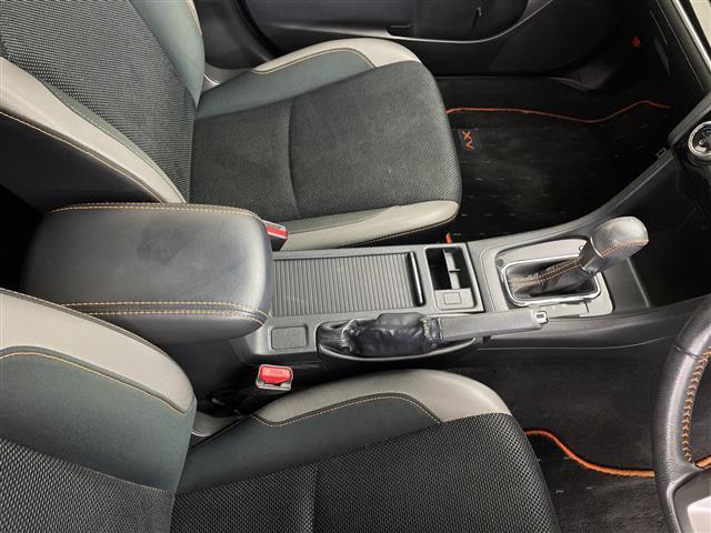 XV 2.0i-L アイサイト ワンオーナー 社外ナビフルセグテレビ アイサイト バックカメラ ブラインドスポットモニター パドルシフト ステアリングリモコン LEDヘッドライト フォグライト ドアバイザー スマートキー(22枚目)