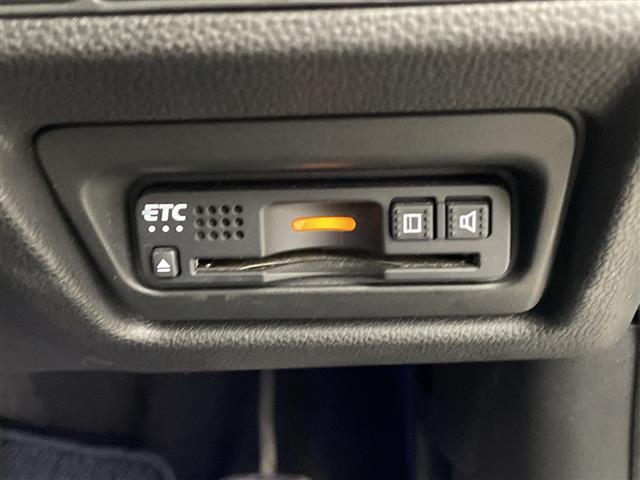 ステップワゴンスパーダ スパーダハイブリッド G ホンダセンシング ワンオーナー 純正SDナビ フリップダウンモニター レーダークルーズコントロール バックカメラ 電子パーキング ブレーキホールド レーンキープアシスト 両側パワースライドドア コーナーセンサー ETC(16枚目)