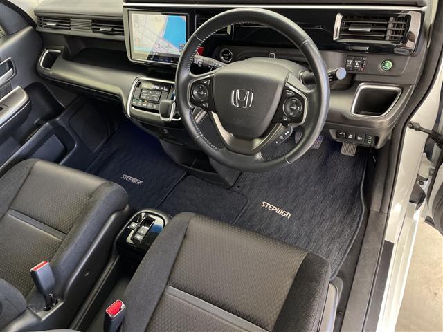 ステップワゴンスパーダ スパーダハイブリッド G ホンダセンシング ワンオーナー 純正SDナビ フリップダウンモニター レーダークルーズコントロール バックカメラ 電子パーキング ブレーキホールド レーンキープアシスト 両側パワースライドドア コーナーセンサー ETC(20枚目)