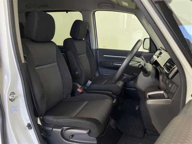 ステップワゴンスパーダ スパーダハイブリッド G ホンダセンシング ワンオーナー 純正SDナビ フリップダウンモニター レーダークルーズコントロール バックカメラ 電子パーキング ブレーキホールド レーンキープアシスト 両側パワースライドドア コーナーセンサー ETC(21枚目)