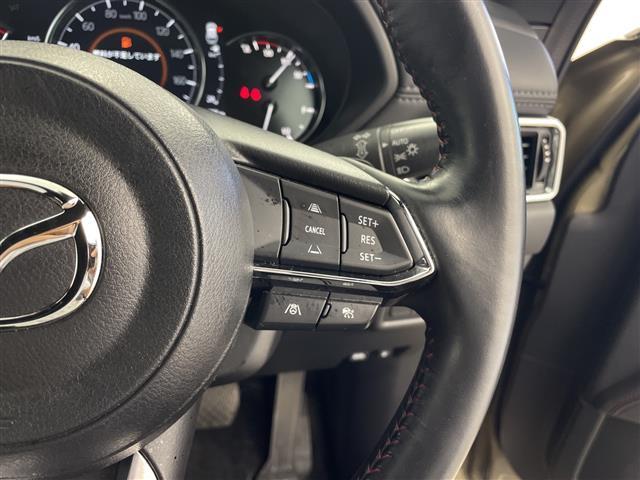 ＣＸ－５ ＸＤ　スポーツアピアランス　ワンオーナー　純正ナビ　全周囲カメラ　ＢＯＳＥサウンドシステム　フリップダウンモニター　ヘッドアップディスプレイ　ブラインドスポットモニター　レーダークルーズコントロール　レーンキープアシスト（7枚目）