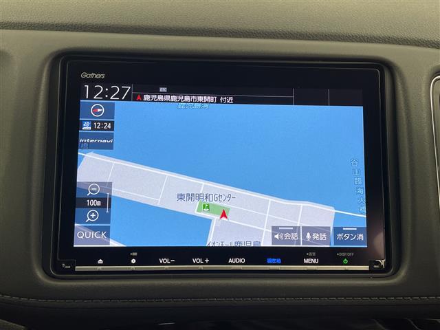 ヴェゼル ハイブリッドＺ・ホンダセンシング　純正ナビ　バックカメラ　ホンダセンシング　レーダークルーズコントロール　レーンキープアシスト　衝突被害軽減ブレーキ　ビルトインＥＴＣ　ステアリングリモコン　横滑り防止装置　ドアバイザー　フロアマット（2枚目）