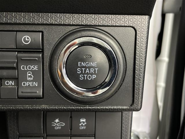 タント カスタムＲＳ　純正９型ナビ　フルセグ　アダプティブクル　ーズコントロール　パノラミックビューモニター　ハーフレザー　両側パワースライドドア　ＬＥＤヘッドライト　オートライト　シートバックテーブル　サンシェード（8枚目）