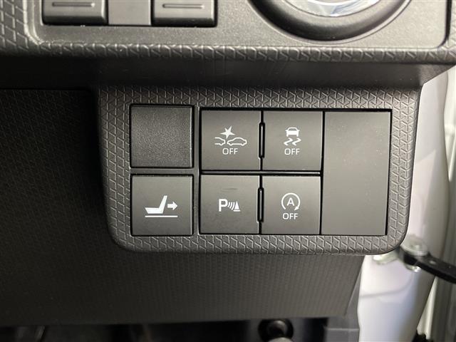 タント カスタムＲＳ　純正９型ナビ　フルセグ　アダプティブクル　ーズコントロール　パノラミックビューモニター　ハーフレザー　両側パワースライドドア　ＬＥＤヘッドライト　オートライト　シートバックテーブル　サンシェード（9枚目）