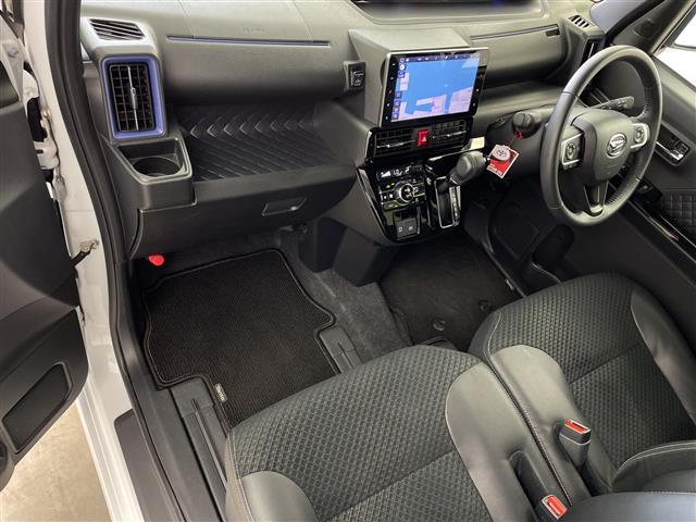 タント カスタムＲＳ　純正９型ナビ　フルセグ　アダプティブクル　ーズコントロール　パノラミックビューモニター　ハーフレザー　両側パワースライドドア　ＬＥＤヘッドライト　オートライト　シートバックテーブル　サンシェード（21枚目）