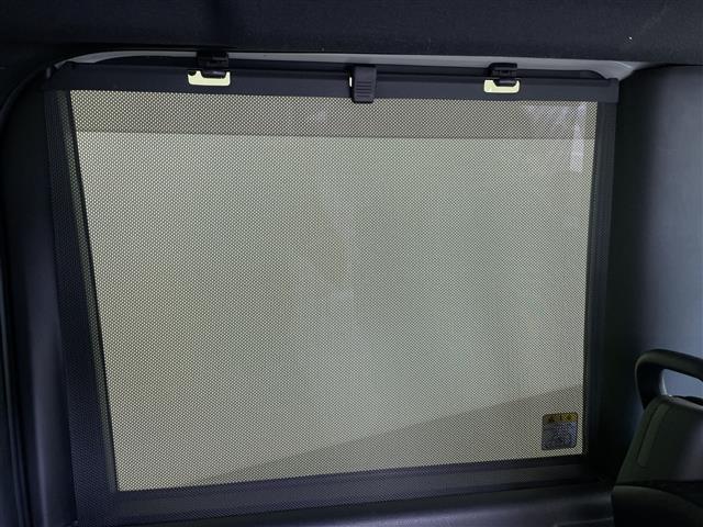 タント カスタムＲＳ　純正９型ナビ　フルセグ　アダプティブクル　ーズコントロール　パノラミックビューモニター　ハーフレザー　両側パワースライドドア　ＬＥＤヘッドライト　オートライト　シートバックテーブル　サンシェード（27枚目）