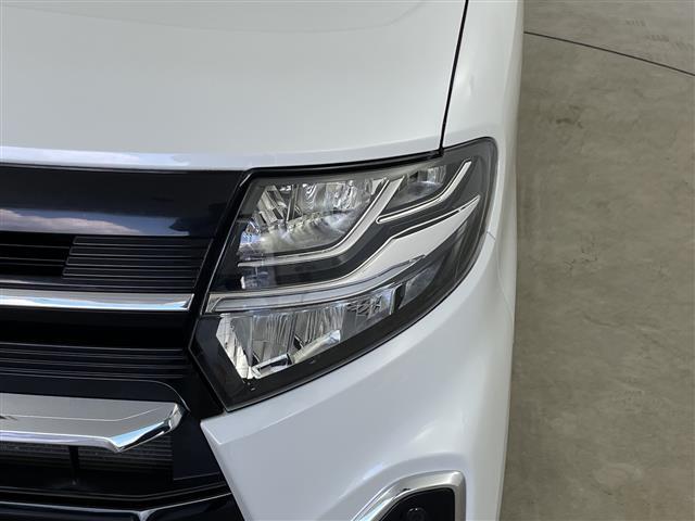 タント カスタムＲＳ　純正９型ナビ　フルセグ　アダプティブクル　ーズコントロール　パノラミックビューモニター　ハーフレザー　両側パワースライドドア　ＬＥＤヘッドライト　オートライト　シートバックテーブル　サンシェード（35枚目）