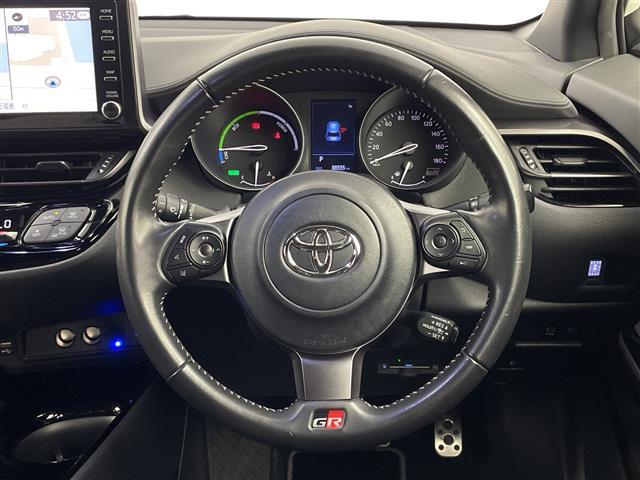 Ｃ－ＨＲ Ｓ　ＧＲスポーツ　純正ＤＡ　パノラミックビューモニター　レーダークルーズコントロール　プリクラッシュセーフティー　レーンキープアシスト　オートライト　オートハイビーム　ステアリングリモコン　電動パーキングブレーキ（5枚目）