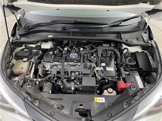 Ｃ－ＨＲ Ｓ　ＧＲスポーツ　純正ＤＡ　パノラミックビューモニター　レーダークルーズコントロール　プリクラッシュセーフティー　レーンキープアシスト　オートライト　オートハイビーム　ステアリングリモコン　電動パーキングブレーキ（40枚目）