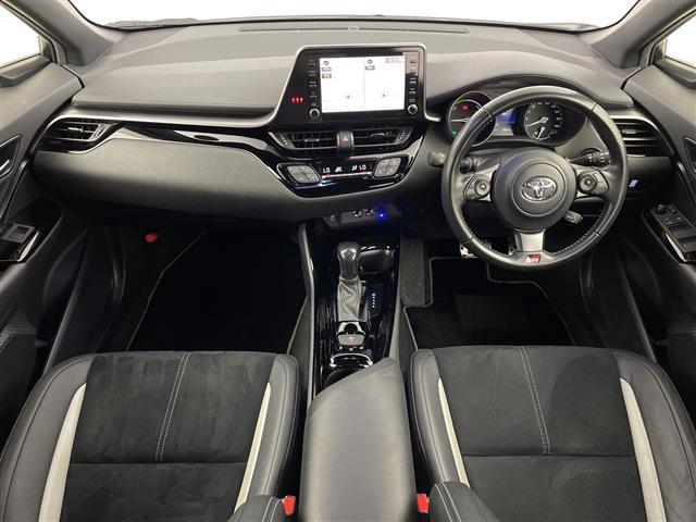 Ｃ－ＨＲ Ｓ　ＧＲスポーツ　純正ＤＡ　パノラミックビューモニター　レーダークルーズコントロール　プリクラッシュセーフティー　レーンキープアシスト　オートライト　オートハイビーム　ステアリングリモコン　電動パーキングブレーキ（42枚目）
