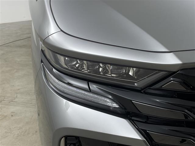 ヴェルファイア Ｚ　プレミア　純正１４型ＤＡ　左右独立ムーンルーフ　デジタルインナーミラー　ユニバーサルステップ　トヨタセーフティーセンス　プリクラッシュセーフティ　レーントレーシングアシスト　レーダークルーズコントロール（35枚目）
