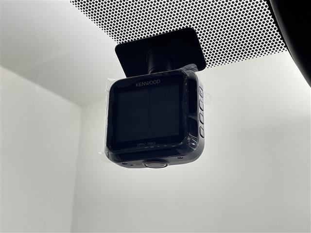 ノア Ｇ　純正１０．５型ＤＡ　純正フリップダウンモニター　レーダークルーズコントロール　プリクラッシュセーフティ　レーンキープ　オートマチックハイビーム　両側パワスラ　ドラレコ　ＥＴＣ２．０　シートヒーター（3枚目）