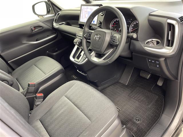 ノア Ｇ　純正１０．５型ＤＡ　純正フリップダウンモニター　レーダークルーズコントロール　プリクラッシュセーフティ　レーンキープ　オートマチックハイビーム　両側パワスラ　ドラレコ　ＥＴＣ２．０　シートヒーター（26枚目）