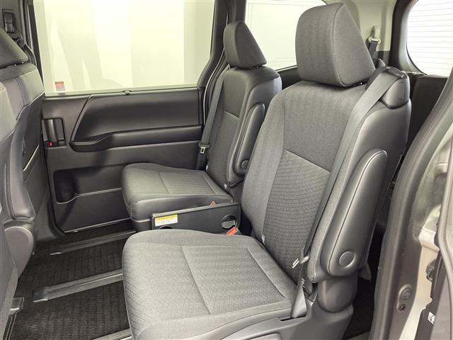 ノア Ｇ　純正１０．５型ＤＡ　純正フリップダウンモニター　レーダークルーズコントロール　プリクラッシュセーフティ　レーンキープ　オートマチックハイビーム　両側パワスラ　ドラレコ　ＥＴＣ２．０　シートヒーター（28枚目）