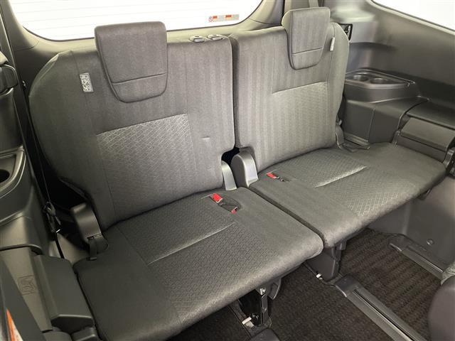 ノア Ｇ　純正１０．５型ＤＡ　純正フリップダウンモニター　レーダークルーズコントロール　プリクラッシュセーフティ　レーンキープ　オートマチックハイビーム　両側パワスラ　ドラレコ　ＥＴＣ２．０　シートヒーター（30枚目）