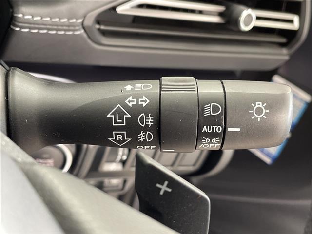 レヴォーグ ＧＴ　ＥＸ　純正ナビ　Ｂｌｕｅｔｏｏｔｈ　フルセグＴＶ　ビルトインＥＴＣ　オートマチックハイビーム　純正フロアマット　パドルシフト　サイドカメラ　バックカメラ　スペアキー　シートヒーター　パワーシート（9枚目）