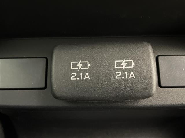 レヴォーグ ＧＴ　ＥＸ　純正ナビ　Ｂｌｕｅｔｏｏｔｈ　フルセグＴＶ　ビルトインＥＴＣ　オートマチックハイビーム　純正フロアマット　パドルシフト　サイドカメラ　バックカメラ　スペアキー　シートヒーター　パワーシート（26枚目）