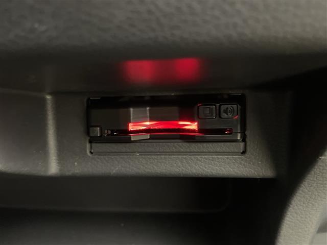 ワゴンRスティングレー T 純正ナビ Bluetooth ワンセグTV ETC バックカメラ クルーズコントロール HDMI シートヒーター 純正アルミホイール ベンチシート 純正フロアマット 純正ドアバイザー パドルシフト(11枚目)