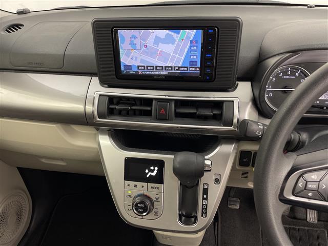 キャスト スタイルＸ　リミテッド　ＳＡＩＩＩ　スマートアシストＩＩＩ　社外ナビ　Ｂｌｕｅｔｏｏｔｈ　フルセグＴＶ　バックカメラ　前席シートヒーター　レーンキープアシスト　先行車発進お知らせ機能　電動格納ミラー　ベンチシート　コーナーセンサー（5枚目）