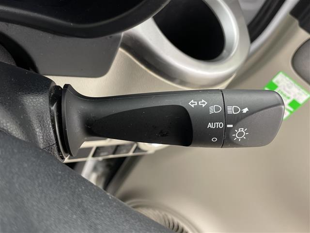 キャスト スタイルＸ　リミテッド　ＳＡＩＩＩ　スマートアシストＩＩＩ　社外ナビ　Ｂｌｕｅｔｏｏｔｈ　フルセグＴＶ　バックカメラ　前席シートヒーター　レーンキープアシスト　先行車発進お知らせ機能　電動格納ミラー　ベンチシート　コーナーセンサー（10枚目）