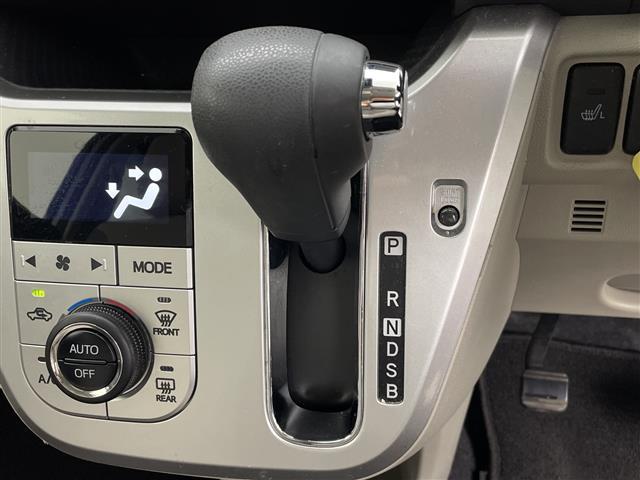 キャスト スタイルＸ　リミテッド　ＳＡＩＩＩ　スマートアシストＩＩＩ　社外ナビ　Ｂｌｕｅｔｏｏｔｈ　フルセグＴＶ　バックカメラ　前席シートヒーター　レーンキープアシスト　先行車発進お知らせ機能　電動格納ミラー　ベンチシート　コーナーセンサー（12枚目）