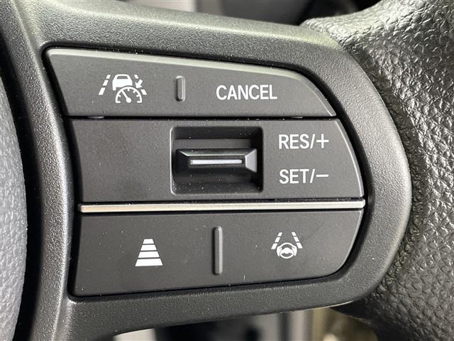 Ｎ－ＢＯＸジョイ ベースグレード　純正９型ナビ　マルチビューカメラ　ホンダセンシング　ＥＴＣ　両側パワースライドドア　レーダークルーズコントロール　レーンキープアシスト　オートライト　オートハイビーム　シートヒーター　スマートキー（9枚目）