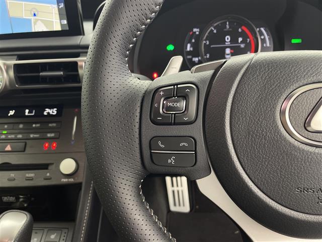 ＲＣ ＲＣ３００ｈ　Ｆスポーツ　メーカー１０．３インチＳＤナビ　バックカメラ　オレンジキャリパー　ビルトインＥＴＣ２．０　前後ドライブレコーダー　レクサスセーフティシステムプラス　プリクラッシュセーフティ　レーントレーシングアシスト（8枚目）