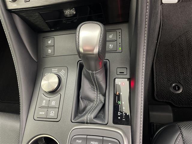 ＲＣ ＲＣ３００ｈ　Ｆスポーツ　メーカー１０．３インチＳＤナビ　バックカメラ　オレンジキャリパー　ビルトインＥＴＣ２．０　前後ドライブレコーダー　レクサスセーフティシステムプラス　プリクラッシュセーフティ　レーントレーシングアシスト（14枚目）