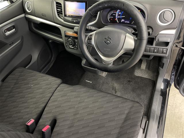 ワゴンR FXリミテッド 社外SDナビ Bluetooth シートヒーター ETC ドライブレコーダー オートエアコン アイドリングストップ ドアバイザー フロアマット スマートキー 純正AW14インチ 横滑り防止装置(17枚目)