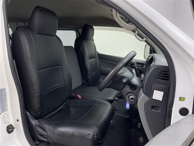 NV350キャラバンバン DX 純正ナビ フルセグ Bluetooth バックカメラ 両側スライドドア ドアバイザー ETC ドライブレコーダー シートカバー ディーゼル 4WD(22枚目)