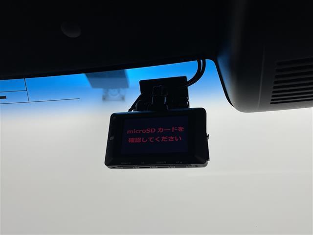 Ｎ－ＢＯＸカスタム Ｌターボ　禁煙車　ホンダセンシング　衝突軽減ブレーキ　レーンキープアシスト　アダプティブクルーズコントロール　オートハイビームアシスト　社外８Ｖ型ＳＤナビＣＤ　ＤＶＤ　ＳＤ　Ｂｌｕｅｔｏｏｔｈ　フルセグＴＶ（3枚目）