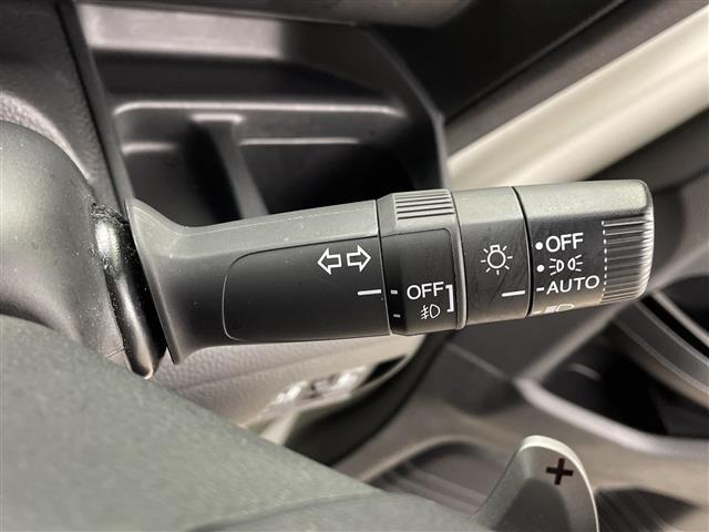 Ｎ－ＢＯＸカスタム Ｌターボ　禁煙車　ホンダセンシング　衝突軽減ブレーキ　レーンキープアシスト　アダプティブクルーズコントロール　オートハイビームアシスト　社外８Ｖ型ＳＤナビＣＤ　ＤＶＤ　ＳＤ　Ｂｌｕｅｔｏｏｔｈ　フルセグＴＶ（11枚目）