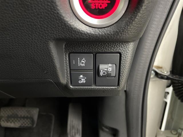 Ｎ－ＢＯＸカスタム Ｌターボ　禁煙車　ホンダセンシング　衝突軽減ブレーキ　レーンキープアシスト　アダプティブクルーズコントロール　オートハイビームアシスト　社外８Ｖ型ＳＤナビＣＤ　ＤＶＤ　ＳＤ　Ｂｌｕｅｔｏｏｔｈ　フルセグＴＶ（17枚目）