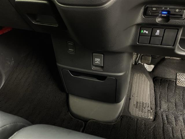 Ｎ－ＢＯＸカスタム Ｌターボ　禁煙車　ホンダセンシング　衝突軽減ブレーキ　レーンキープアシスト　アダプティブクルーズコントロール　オートハイビームアシスト　社外８Ｖ型ＳＤナビＣＤ　ＤＶＤ　ＳＤ　Ｂｌｕｅｔｏｏｔｈ　フルセグＴＶ（18枚目）