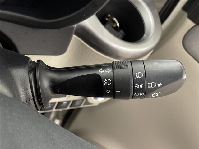 キャスト スタイルG SAII 禁煙車 スマートアシストII 衝突被害軽減ブレーキ 車線逸脱警報 誤発進抑制機能 先行車発進告知 社外SDナビ CD DVD SD BT USB フルセグTV バックカメラ ETC スペアキー(9枚目)